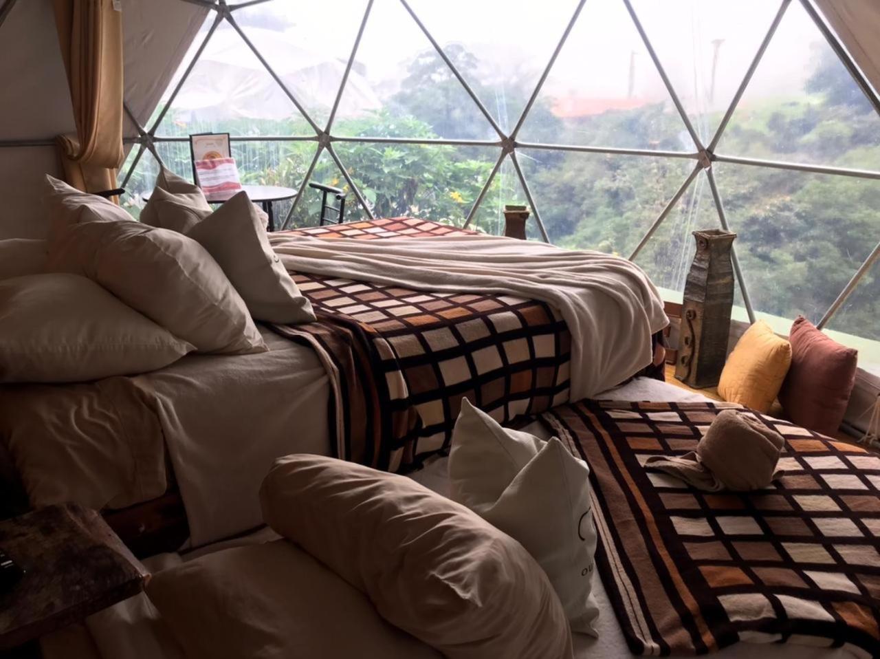 Poas Volcano Observatory Lodge & Glamping Poasito Bagian luar foto