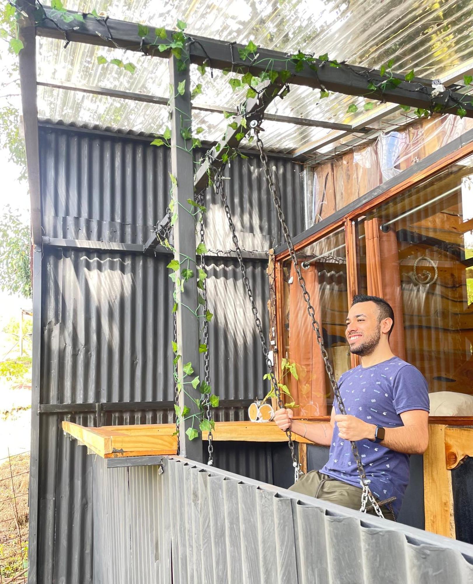 Poas Volcano Observatory Lodge & Glamping Poasito Ruang foto